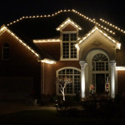 Holiday lights Kansas City Installation Company